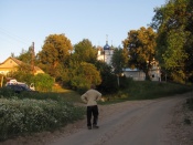 В российских селах не танцуют твиста, Поэтому, дескать, здесь неприглядный вид. (памяти Визбора)